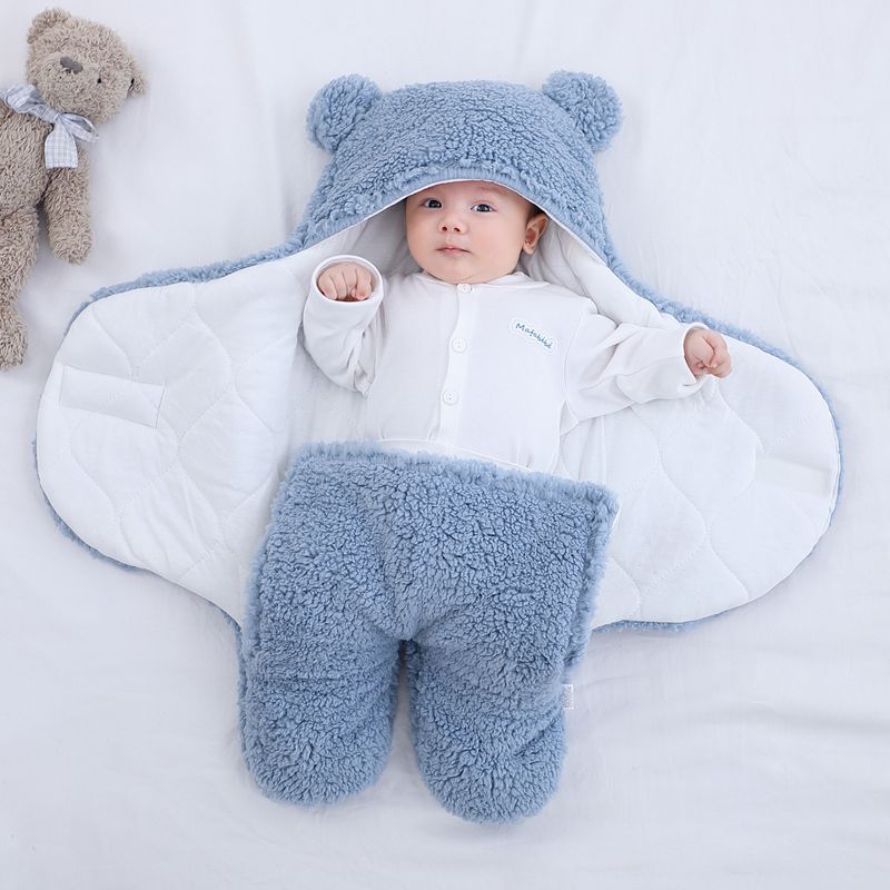 Nova Snuggly Bear