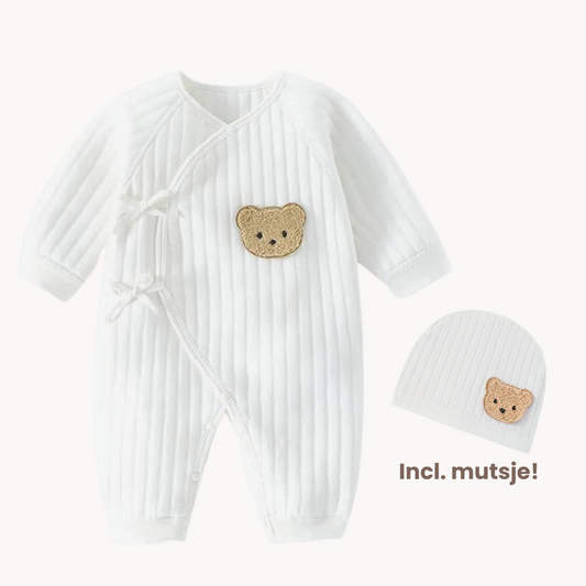 Nova Cutie Bear & Beanie Set
